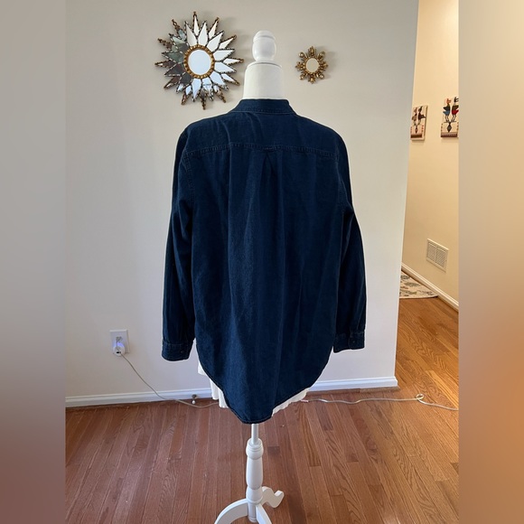 Men’s Old Navy The Classic Shirt Denim Button-Down XXL fits like XL - Picture 3 of 7